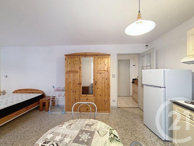 Appartement Studio à louer - 1 pièce - 33.06 m2 - REMIREMONT - 88 - LORRAINE - Century 21 Monts Et Vallées