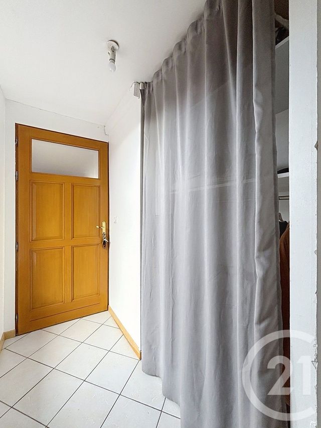 Appartement F2 à louer - 2 pièces - 35.67 m2 - REMIREMONT - 88 - LORRAINE - Century 21 Monts Et Vallées