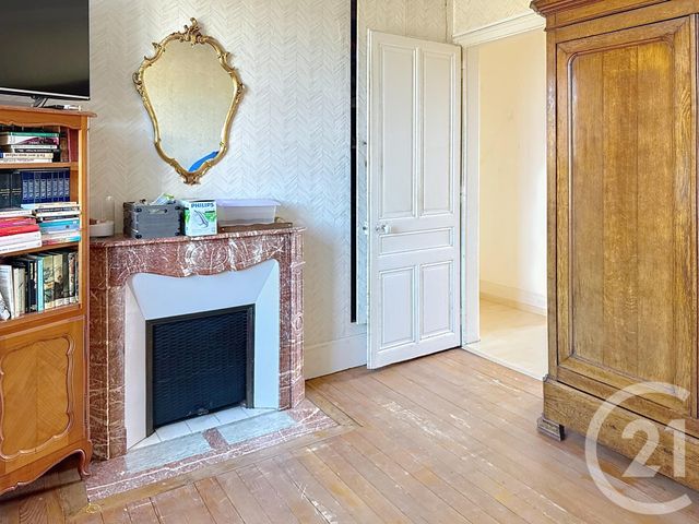 Appartement à vendre - 5 pièces - 96.14 m2 - REMIREMONT - 88 - LORRAINE - Century 21 Monts Et Vallées