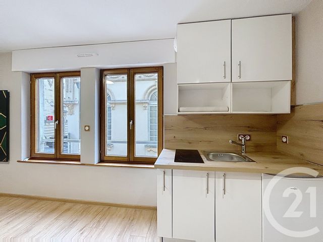 Appartement Studio à louer - 1 pièce - 18.02 m2 - REMIREMONT - 88 - LORRAINE - Century 21 Monts Et Vallées