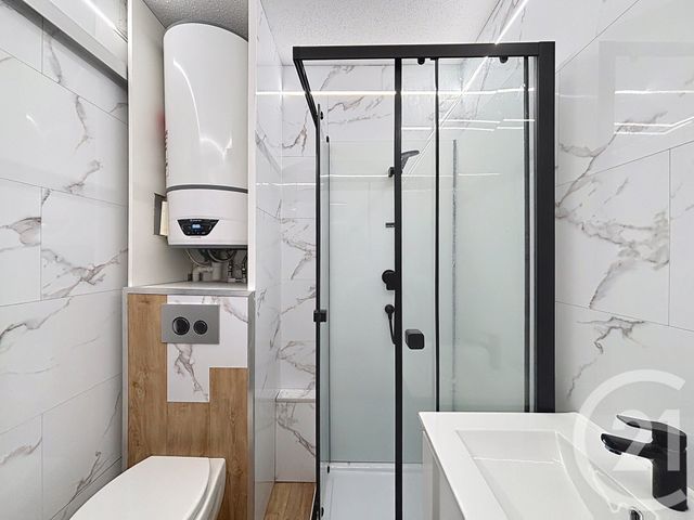 Appartement Studio à louer - 1 pièce - 18.02 m2 - REMIREMONT - 88 - LORRAINE - Century 21 Monts Et Vallées