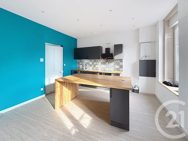 Appartement à vendre - 3 pièces - 55.54 m2 - REMIREMONT - 88 - LORRAINE - Century 21 Monts Et Vallées
