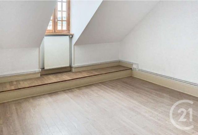 Appartement F3 à louer - 3 pièces - 80.72 m2 - EPINAL - 88 - LORRAINE - Century 21 Monts Et Vallées