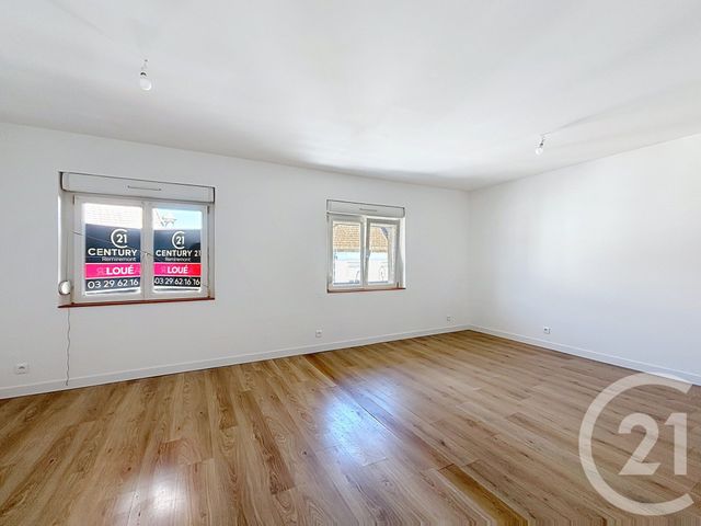 Appartement F3 à louer - 3 pièces - 78.79 m2 - ST AME - 88 - LORRAINE - Century 21 Monts Et Vallées
