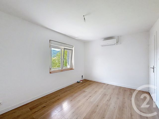 Appartement F3 à louer - 3 pièces - 78.79 m2 - ST AME - 88 - LORRAINE - Century 21 Monts Et Vallées