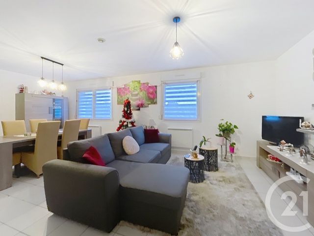 Appartement F3 à louer - 3 pièces - 87.58 m2 - EPINAL - 88 - LORRAINE - Century 21 Monts Et Vallées