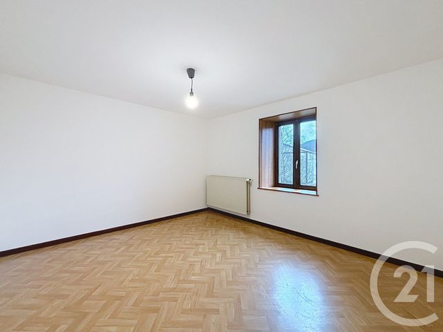 Appartement F4 à louer - 4 pièces - 92.12 m2 - ST ETIENNE LES REMIREMONT - 88 - LORRAINE - Century 21 Monts Et Vallées