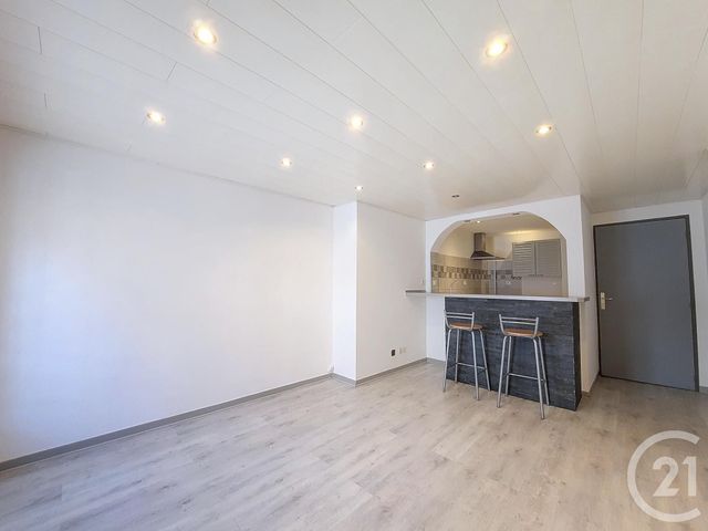 Appartement F2 à louer - 2 pièces - 39.75 m2 - REMIREMONT - 88 - LORRAINE - Century 21 Monts Et Vallées