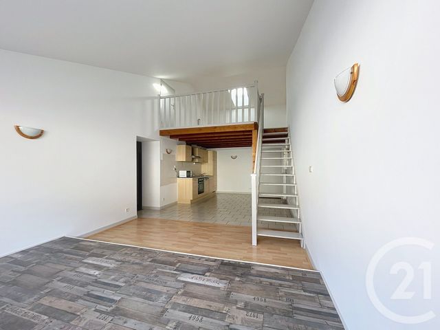 Appartement F3 à louer - 3 pièces - 85.53 m2 - EPINAL - 88 - LORRAINE - Century 21 Monts Et Vallées