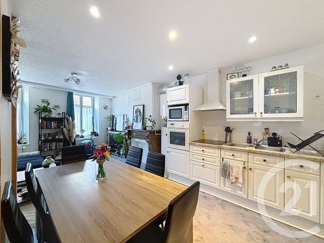 Appartement F3 à louer - 3 pièces - 57.43 m2 - REMIREMONT - 88 - LORRAINE - Century 21 Monts Et Vallées