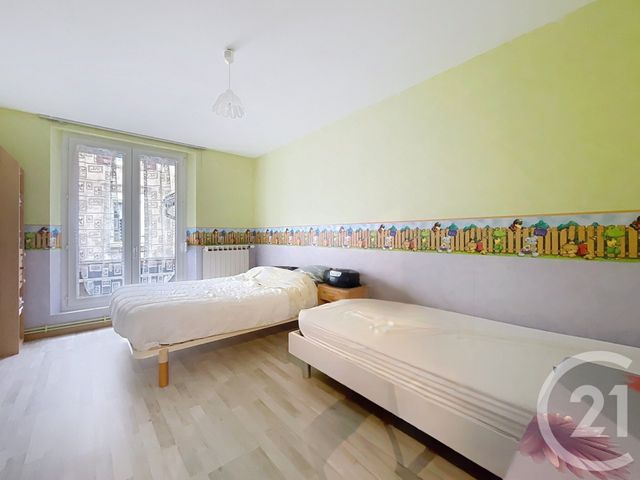 Appartement F5 à vendre - 6 pièces - 109.0 m2 - REMIREMONT - 88 - LORRAINE - Century 21 Monts Et Vallées