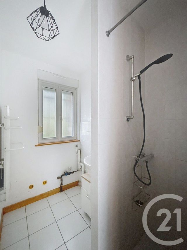 Appartement F2 à louer - 2 pièces - 39.83 m2 - REMIREMONT - 88 - LORRAINE - Century 21 Monts Et Vallées