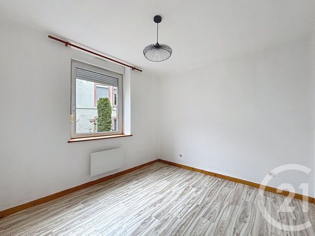 Appartement F2 à louer - 2 pièces - 39.83 m2 - REMIREMONT - 88 - LORRAINE - Century 21 Monts Et Vallées