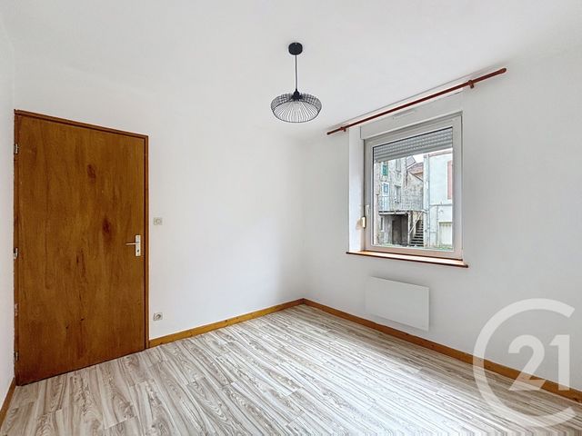 Appartement F2 à louer - 2 pièces - 39.83 m2 - REMIREMONT - 88 - LORRAINE - Century 21 Monts Et Vallées
