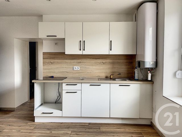 Appartement F3 à louer - 3 pièces - 62.0 m2 - POUXEUX - 88 - LORRAINE - Century 21 Monts Et Vallées