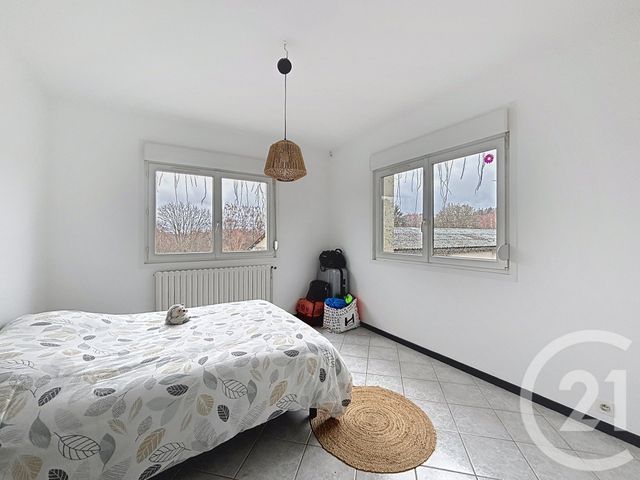 Appartement F3 à louer - 3 pièces - 83.61 m2 - ST NABORD - 88 - LORRAINE - Century 21 Monts Et Vallées