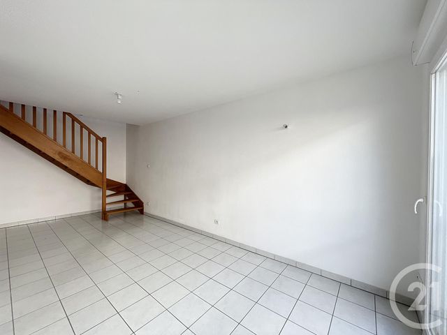 Appartement Duplex à louer - 2 pièces - 44.86 m2 - REMIREMONT - 88 - LORRAINE - Century 21 Monts Et Vallées