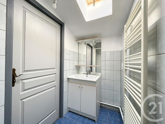 Appartement Duplex à louer - 2 pièces - 44.86 m2 - REMIREMONT - 88 - LORRAINE - Century 21 Monts Et Vallées