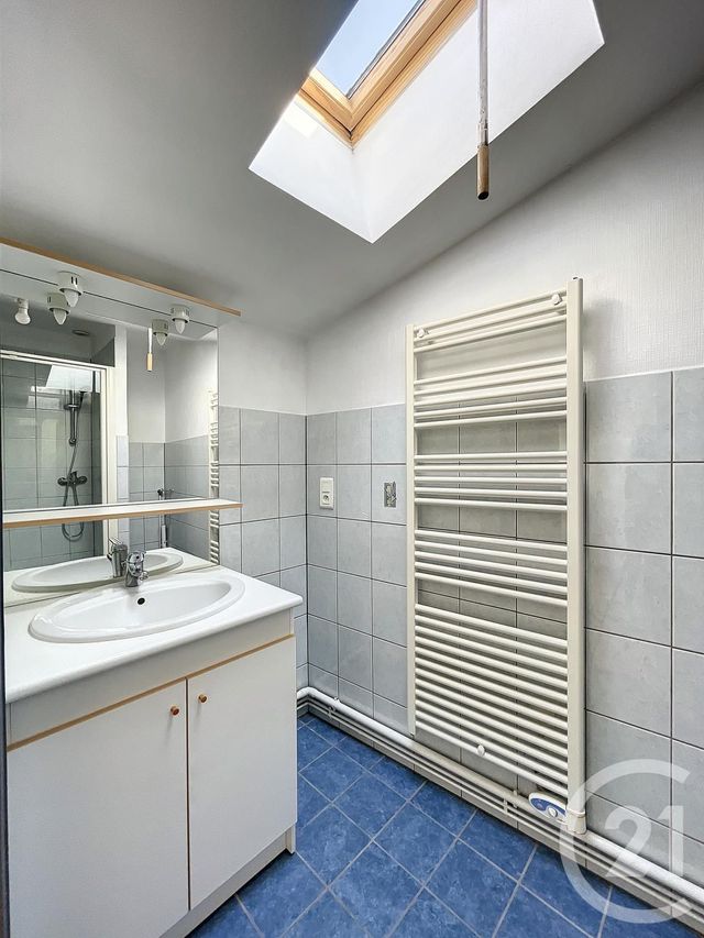 Appartement Duplex à louer - 2 pièces - 44.86 m2 - REMIREMONT - 88 - LORRAINE - Century 21 Monts Et Vallées