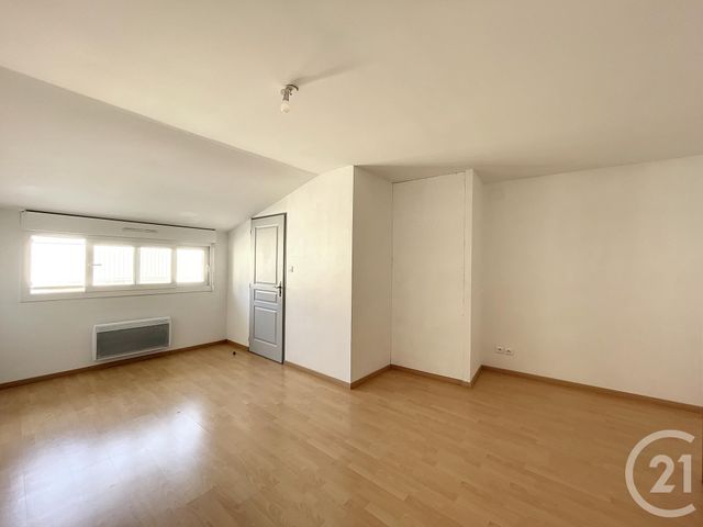 Appartement Duplex à louer - 2 pièces - 44.86 m2 - REMIREMONT - 88 - LORRAINE - Century 21 Monts Et Vallées