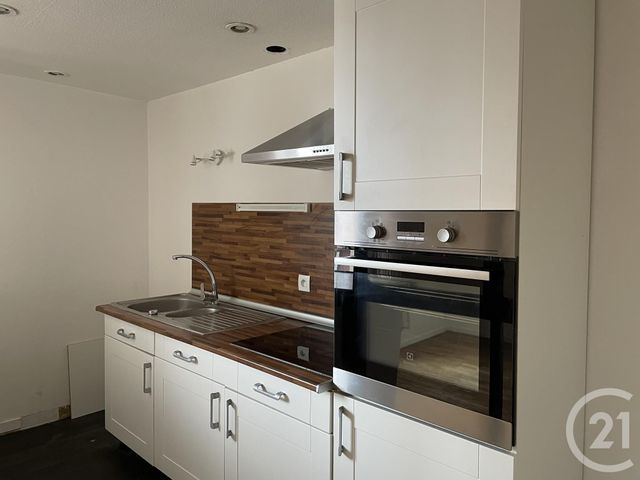 Appartement F2 à louer - 2 pièces - 46.39 m2 - EPINAL - 88 - LORRAINE - Century 21 Monts Et Vallées