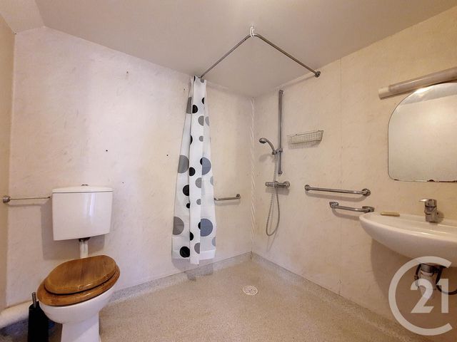 Appartement F6 à louer - 7 pièces - 182.46 m2 - REMIREMONT - 88 - LORRAINE - Century 21 Monts Et Vallées