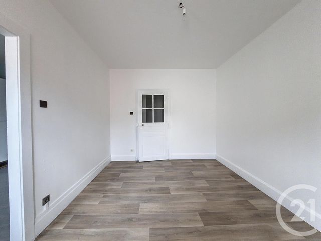 Appartement F6 à louer - 7 pièces - 182.46 m2 - REMIREMONT - 88 - LORRAINE - Century 21 Monts Et Vallées