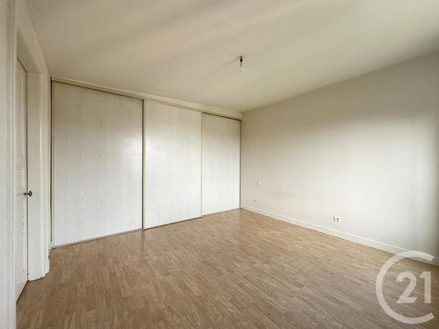 Appartement F3 à louer - 3 pièces - 74.31 m2 - REMIREMONT - 88 - LORRAINE - Century 21 Monts Et Vallées