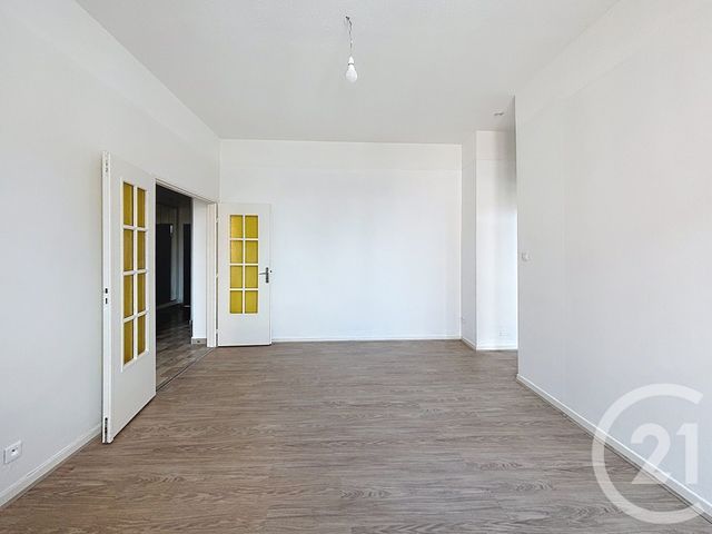 Appartement F2 à louer - 2 pièces - 46.86 m2 - REMIREMONT - 88 - LORRAINE - Century 21 Monts Et Vallées