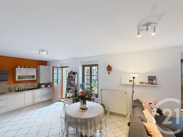Appartement F4 à vendre - 4 pièces - 87.9 m2 - REMIREMONT - 88 - LORRAINE - Century 21 Monts Et Vallées