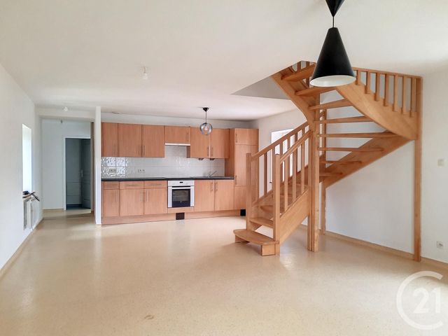 Appartement F3 à louer - 3 pièces - 65.69 m2 - REMIREMONT - 88 - LORRAINE - Century 21 Monts Et Vallées