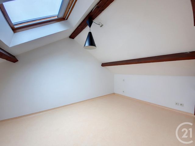 Appartement F3 à louer - 3 pièces - 65.69 m2 - REMIREMONT - 88 - LORRAINE - Century 21 Monts Et Vallées