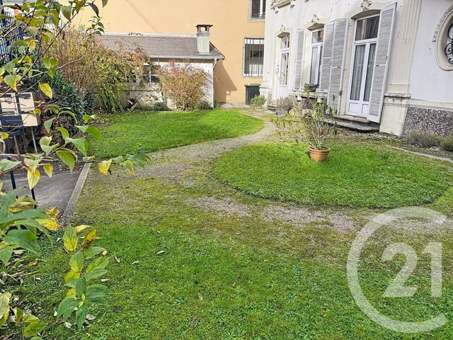 Appartement F4 à vendre - 5 pièces - 106.4 m2 - REMIREMONT - 88 - LORRAINE - Century 21 Monts Et Vallées