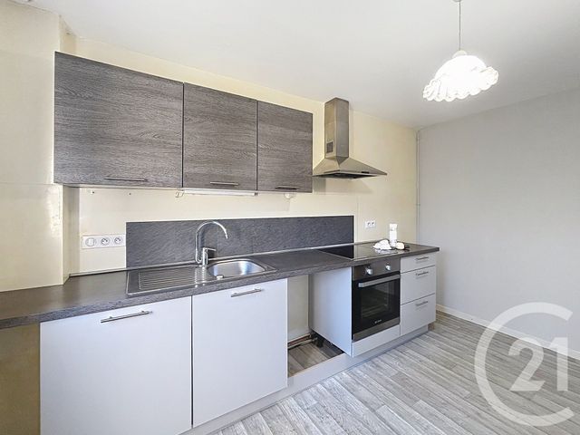 Appartement F4 à louer - 4 pièces - 66.02 m2 - ST AME - 88 - LORRAINE - Century 21 Monts Et Vallées