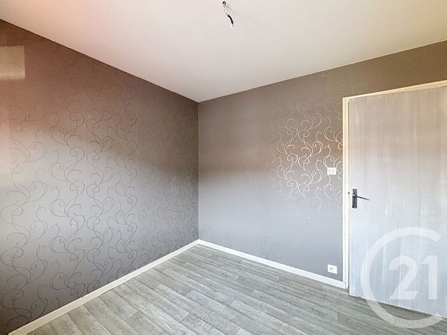 Appartement F4 à louer - 4 pièces - 66.02 m2 - ST AME - 88 - LORRAINE - Century 21 Monts Et Vallées