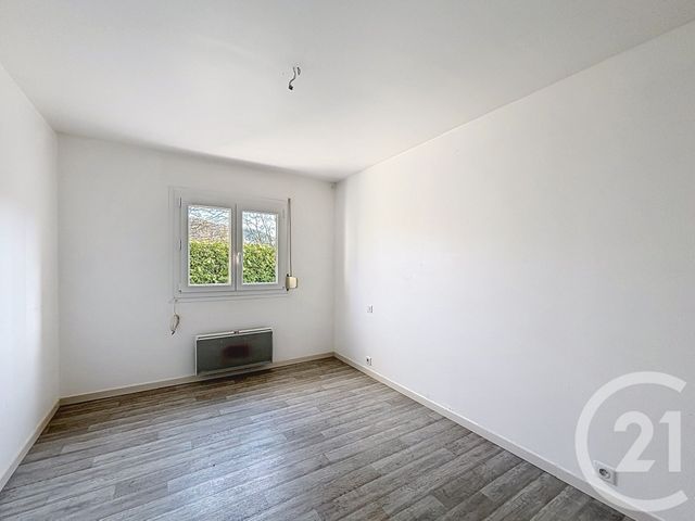 Appartement F4 à louer - 4 pièces - 66.02 m2 - ST AME - 88 - LORRAINE - Century 21 Monts Et Vallées