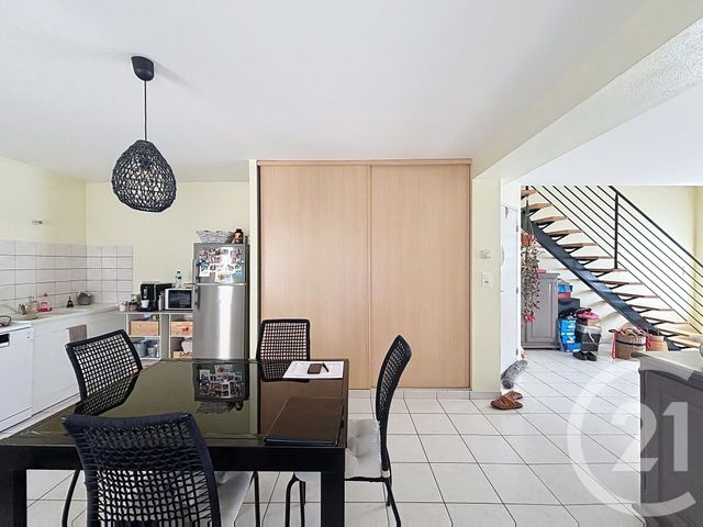 Appartement F3 à louer - 3 pièces - 79.32 m2 - ELOYES - 88 - LORRAINE - Century 21 Monts Et Vallées