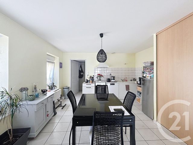 Appartement F3 à louer - 3 pièces - 79.32 m2 - ELOYES - 88 - LORRAINE - Century 21 Monts Et Vallées