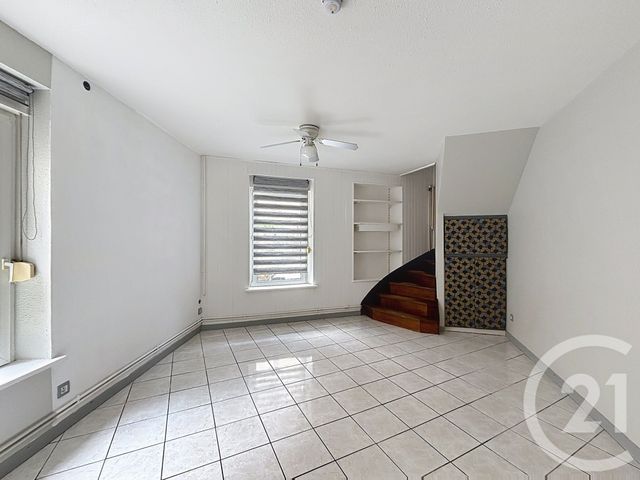 Appartement F3 à louer - 3 pièces - 72.64 m2 - REMIREMONT - 88 - LORRAINE - Century 21 Monts Et Vallées