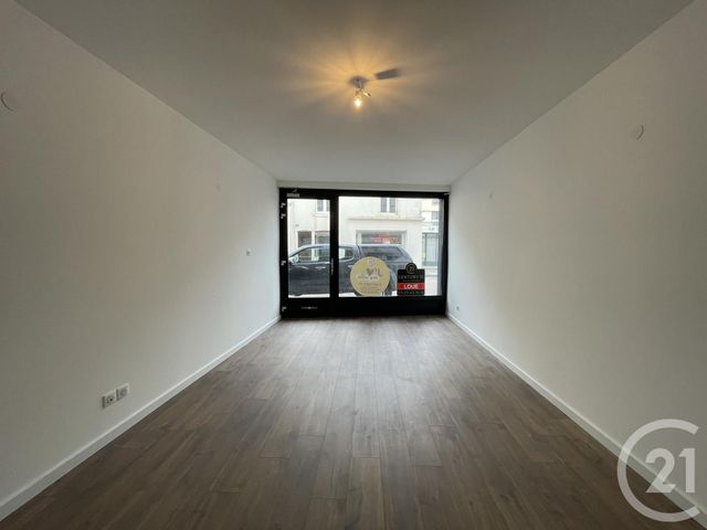 commerce à louer - 47.81 m2 - REMIREMONT - 88 - LORRAINE - Century 21 Monts Et Vallées