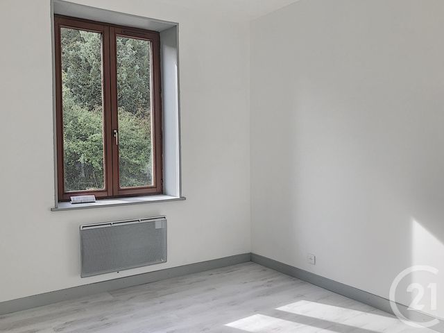 Appartement F2 à louer - 2 pièces - 39.75 m2 - REMIREMONT - 88 - LORRAINE - Century 21 Monts Et Vallées
