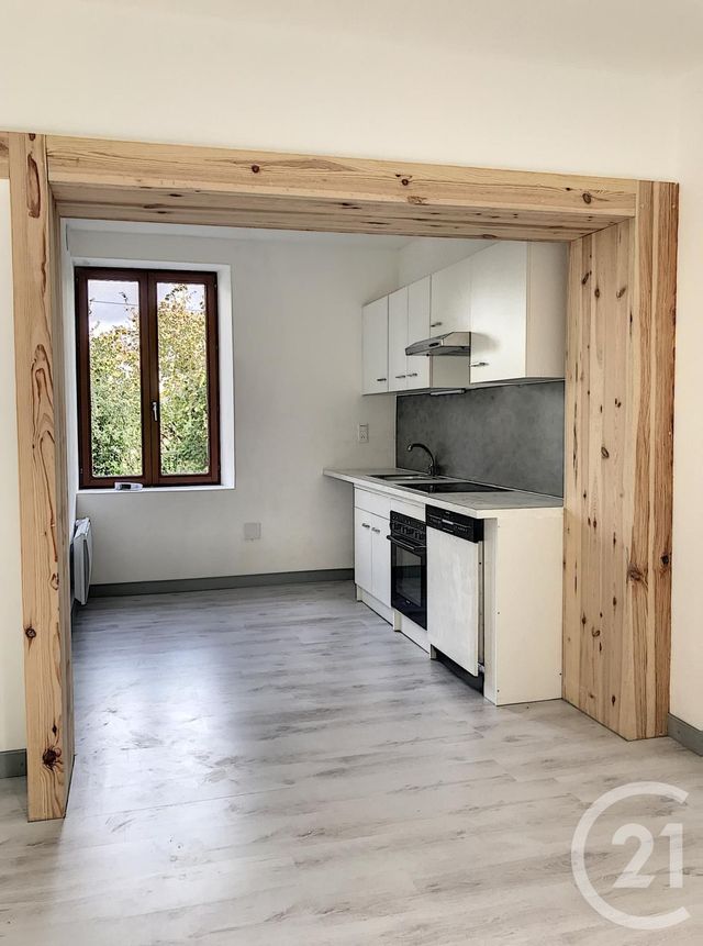 Appartement F2 à louer - 2 pièces - 39.75 m2 - REMIREMONT - 88 - LORRAINE - Century 21 Monts Et Vallées