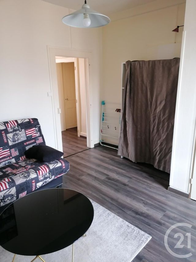 Appartement F1 à louer - 2 pièces - 27.0 m2 - CHANTRAINE - 88 - LORRAINE - Century 21 Monts Et Vallées