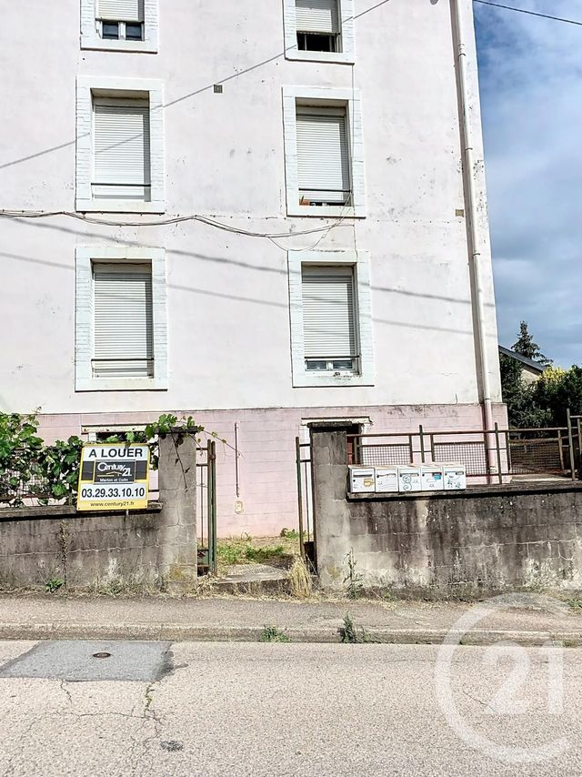 Appartement F1 à louer - 2 pièces - 27.0 m2 - CHANTRAINE - 88 - LORRAINE - Century 21 Monts Et Vallées