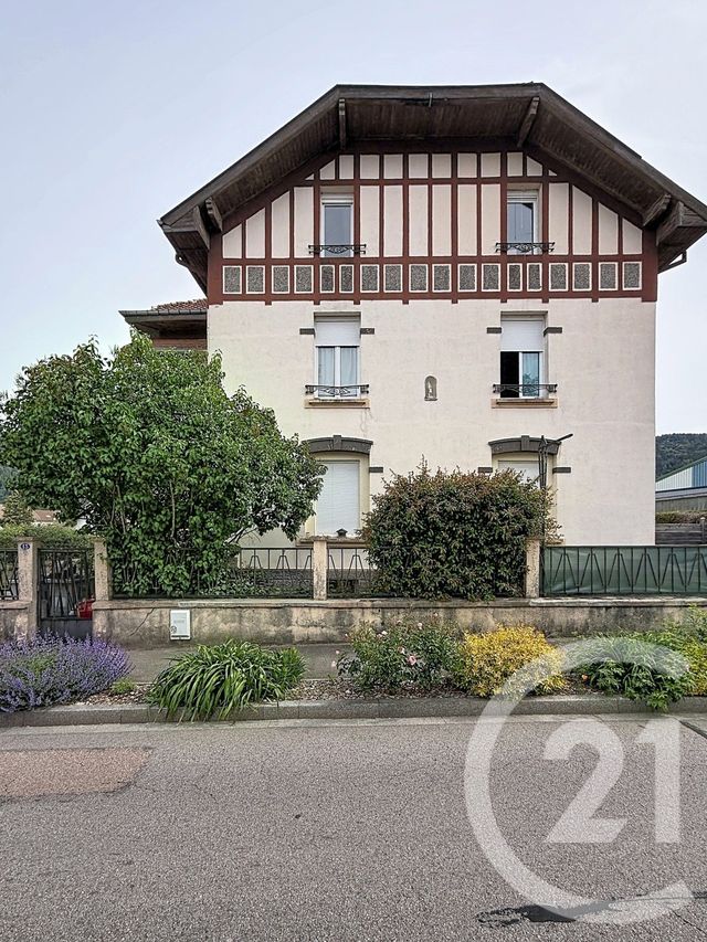 immeuble - ST ETIENNE LES REMIREMONT - 88