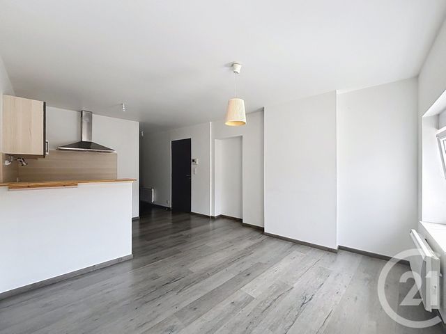 Appartement F2 à louer - 2 pièces - 38.85 m2 - REMIREMONT - 88 - LORRAINE - Century 21 Monts Et Vallées