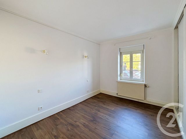Appartement F4 à louer - 4 pièces - 114.65 m2 - REMIREMONT - 88 - LORRAINE - Century 21 Monts Et Vallées