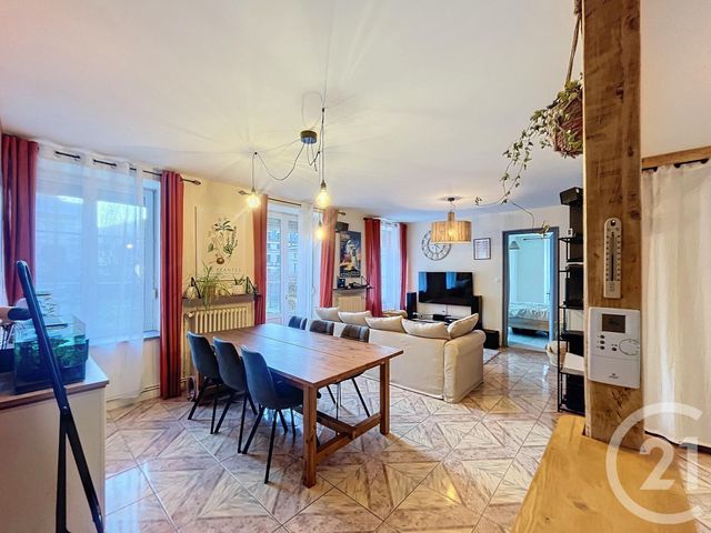 Appartement F3 à louer - 3 pièces - 87.26 m2 - PLOMBIERES LES BAINS - 88 - LORRAINE - Century 21 Monts Et Vallées