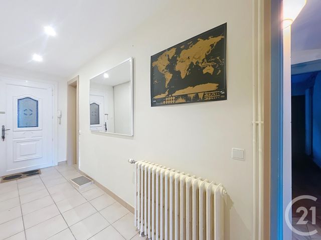 Appartement F3 à louer - 3 pièces - 87.26 m2 - PLOMBIERES LES BAINS - 88 - LORRAINE - Century 21 Monts Et Vallées