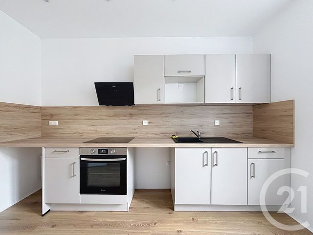 Appartement F3 à louer - 3 pièces - 78.49 m2 - REMIREMONT - 88 - LORRAINE - Century 21 Monts Et Vallées